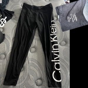 Calvin Klein leggings paid 35$ asking for 20$